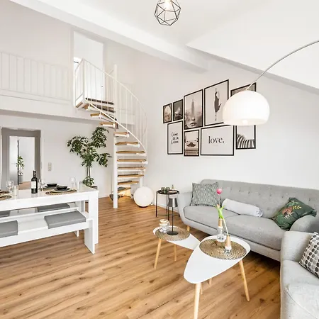 5br 10 Beds, Tv & Kitchen Bad Friedrichshall