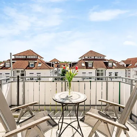 5br 10 Beds, Tv&kitchen Apartment *