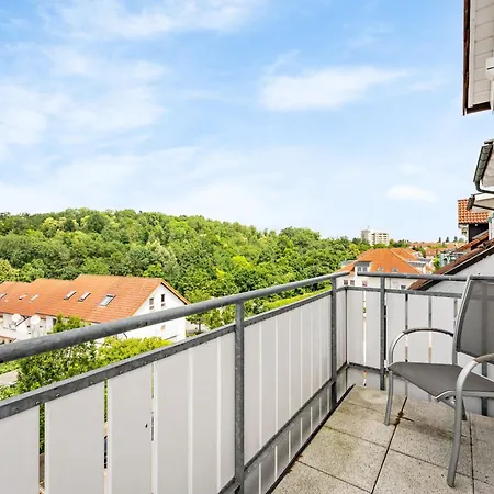 Apartment 5br 10 Beds, Tv & Kitchen *